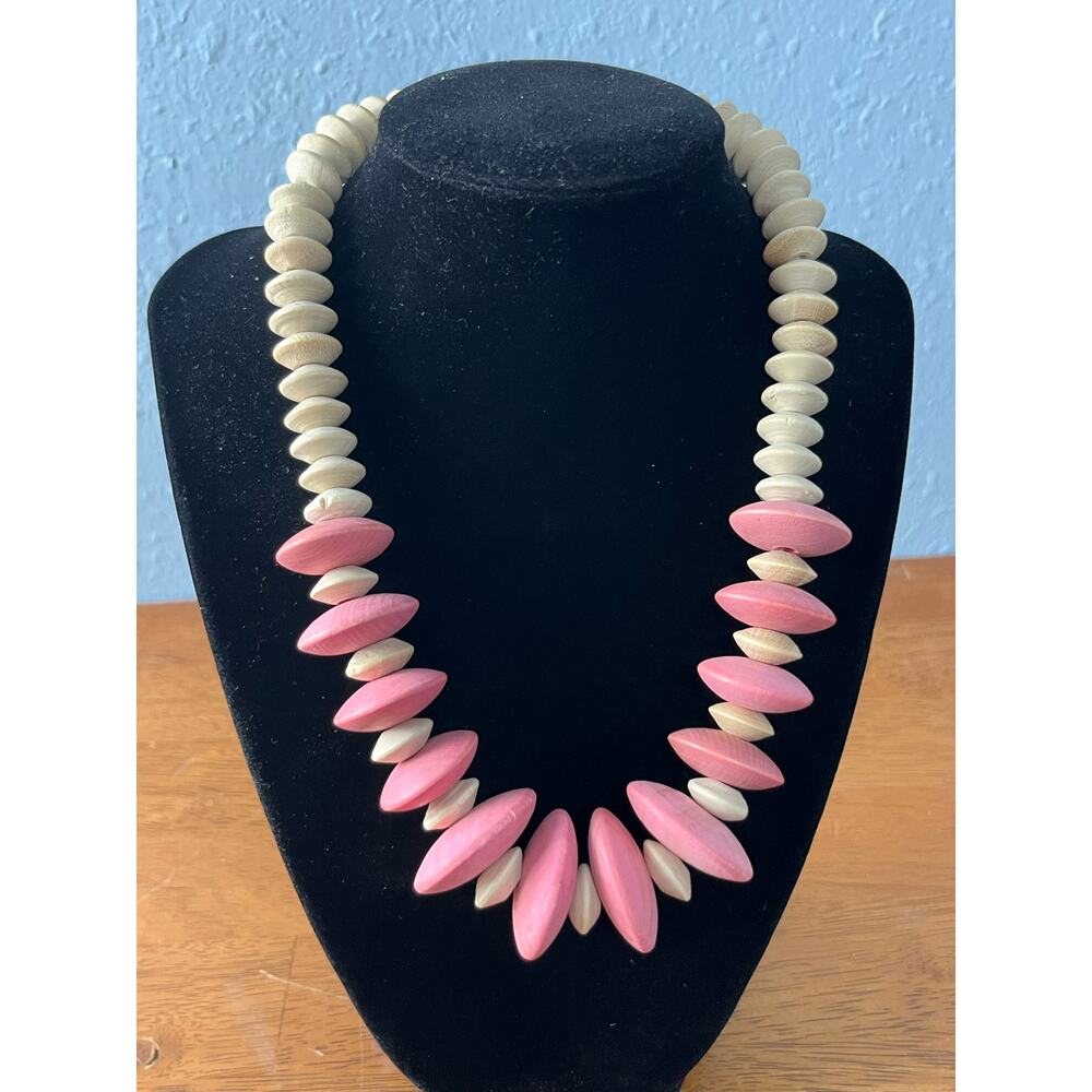 VTG Chunky Wooden Beaded Necklace Bubblegum Pink Boho Pastel Cottage Core